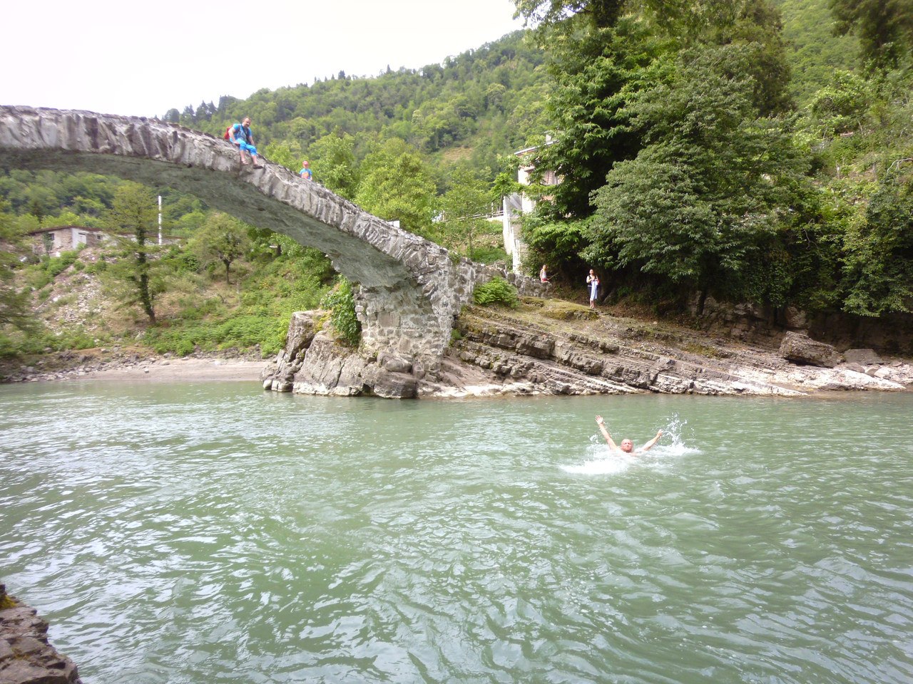 Мост Махунцети. Грузия
