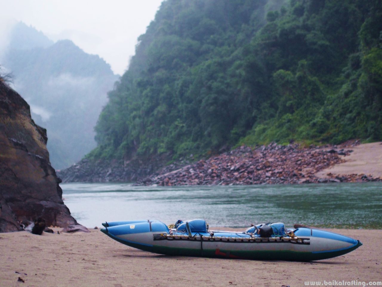 Сплав и рыбалка в Гималаях 2024